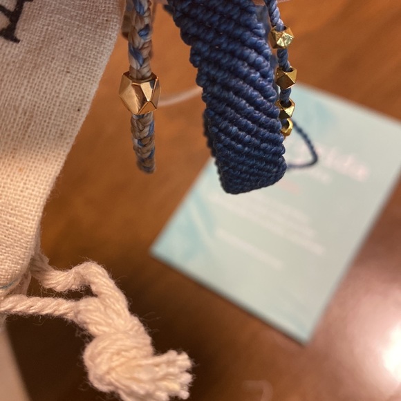 3 pura vida bracelets - Picture 4 of 5